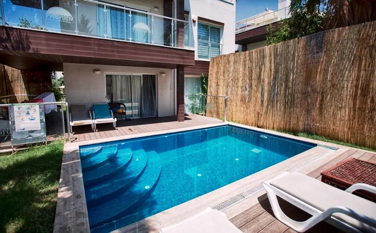 펜션 Blue Green Apartment 페티예