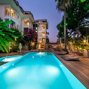 3* Отель Petunya Boutique