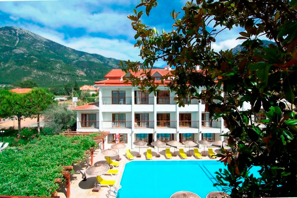 Blue Green Apartment Fethiye Holiday home