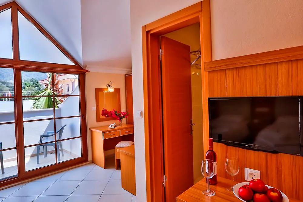 Blue Green Apartment Fethiye Holiday home